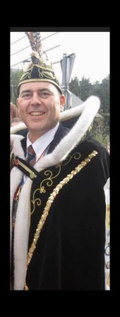 - Prince en 2003
- Roi en 2018
- Empereur en 2023